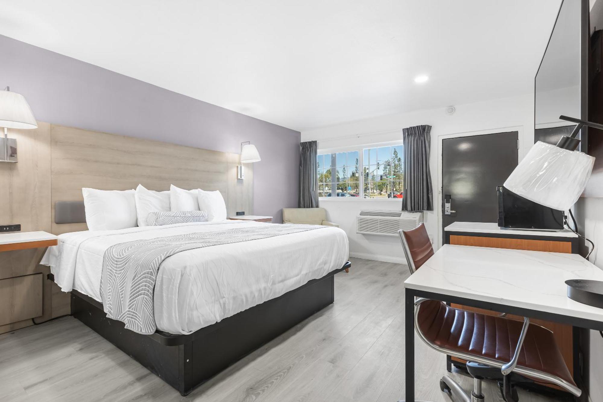Inland Inn & Suites サン・バーナディーノ エクステリア 写真